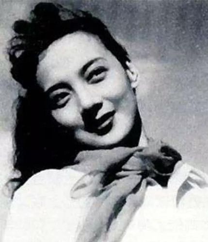 我家的小燕子歌词原唱(我家的小燕子简谱)-第1张图片-