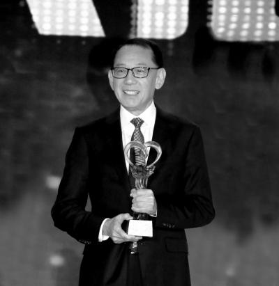 杨受成 佩服的人（义本无言不求扬名）(1)