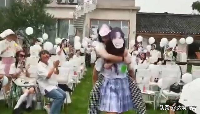 博君一肖王一博帮肖战唱高音（博君一肖CP粉给偶像办婚礼）(8)