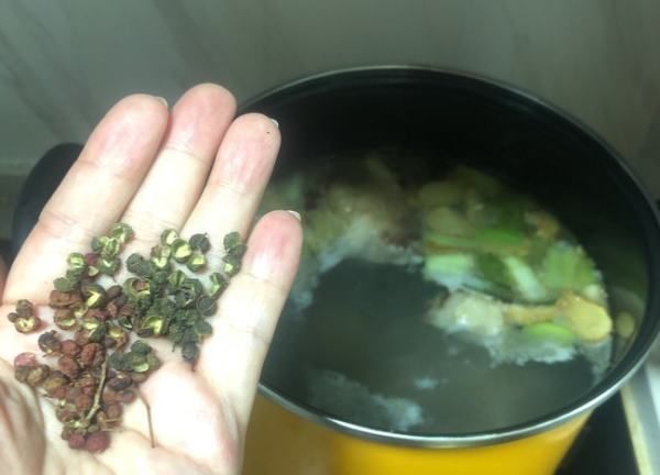 清炖牛排骨怎么做好吃,清炖牛排骨怎么做好吃又简单图20