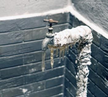 冬天如何防止冻碎水表，冬天家里不供暖如何防水管冻裂吗？图3