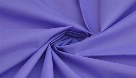 聚酯纤维的衣服弄脏了怎么洗