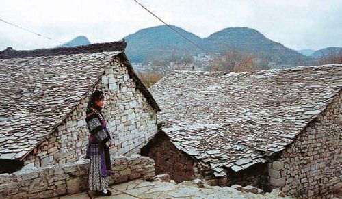 贵州布依族女人长相特点