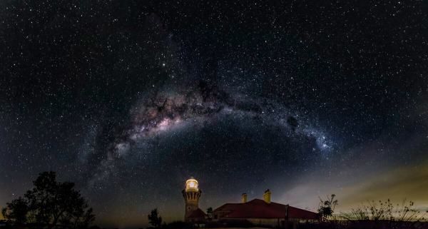 月亮不睡我不睡下一句,月亮不睡我不睡下一句是什么歌图3