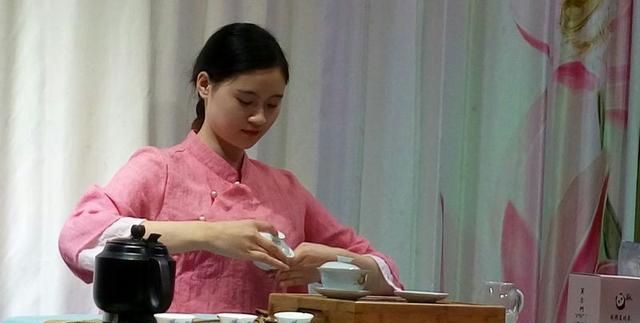 日本茶道和中国茶道的区别,日本茶道里面的茶是什么茶,是抹茶吗?图9