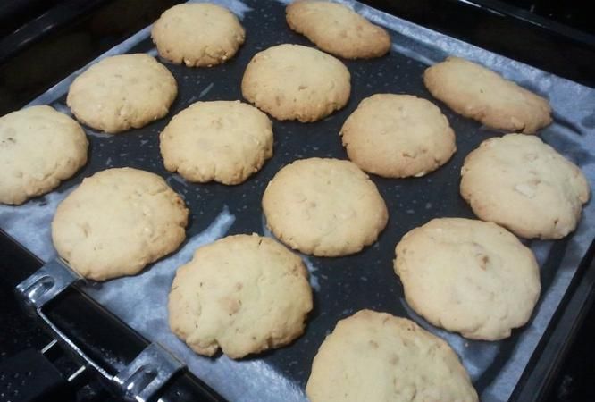 怎么用烤箱烤饼干简单做法