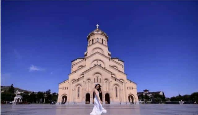 阿塞拜疆国家面积和人口(阿塞拜疆人口面积是多少)