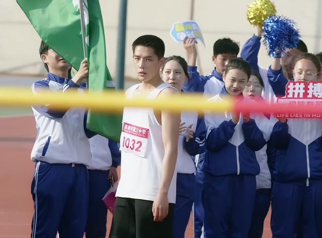 吴磊赵今麦合作的电视剧(在暴雪时分筹拍)(5)