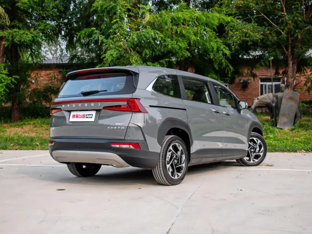 家用大七座推荐(适合家庭的七座商务车)