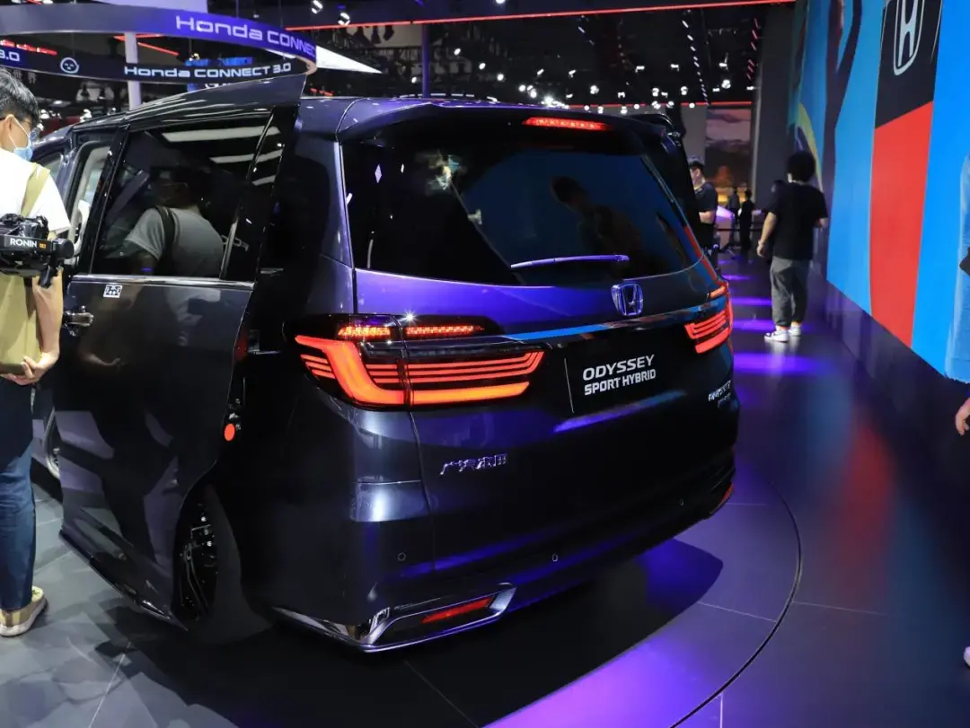 家用大七座推荐(适合家庭的七座商务车)