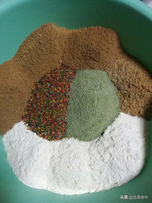 钓鱼饵料排行前十名鱼饵配方（5种商品饵的饵料配方）(4)