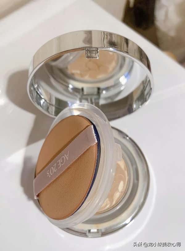 lamer的气垫好用吗（lamer散粉）