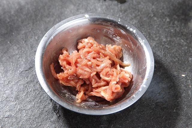 碱水与小苏打的区别（碱水是小苏打吗）