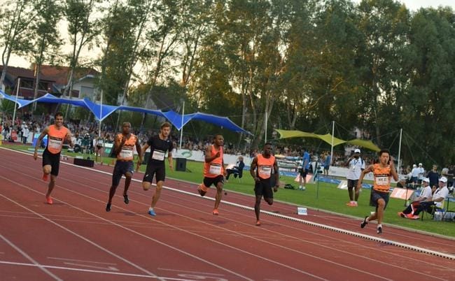 世界百米跑得最快的人(世界几人百米进10秒)