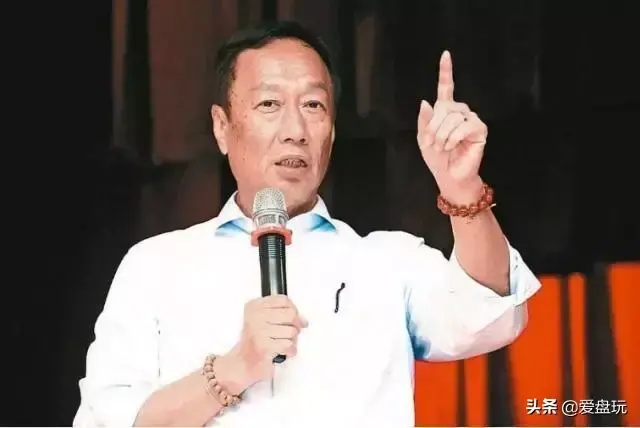 戴手串有什么讲究和好处(戴手串是左手还是右手)