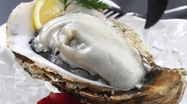 生蚝属于海鲜吗(生蚝是海产品还是淡水产品)