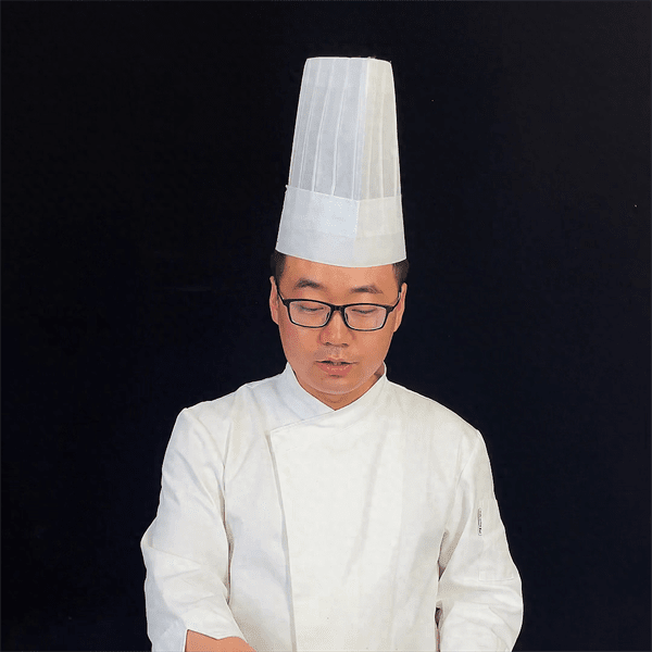 里脊肉是鸡肉吗(路边摊的饼夹里脊肉是啥肉)