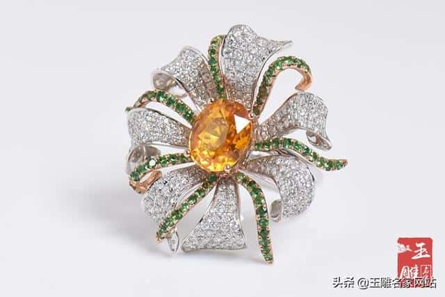 蓝宝石 象征（蓝宝石的寓意和象征意义）