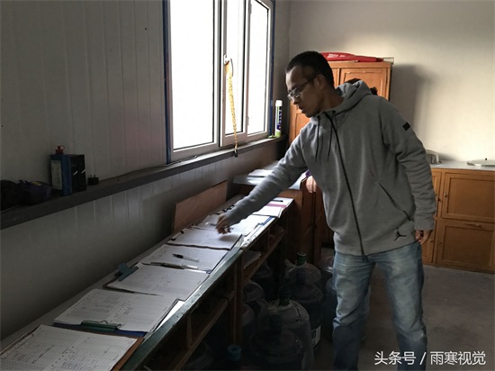 考试前有人吃镇静药缓解紧张情绪，科目二过了签字的时候手在抖！