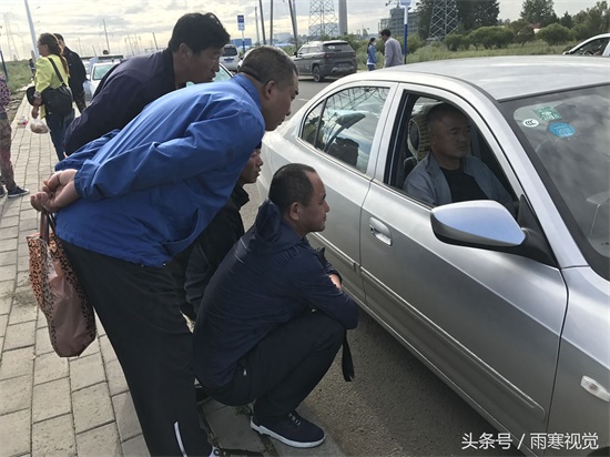 考试前有人吃镇静药缓解紧张情绪，科目二过了签字的时候手在抖！