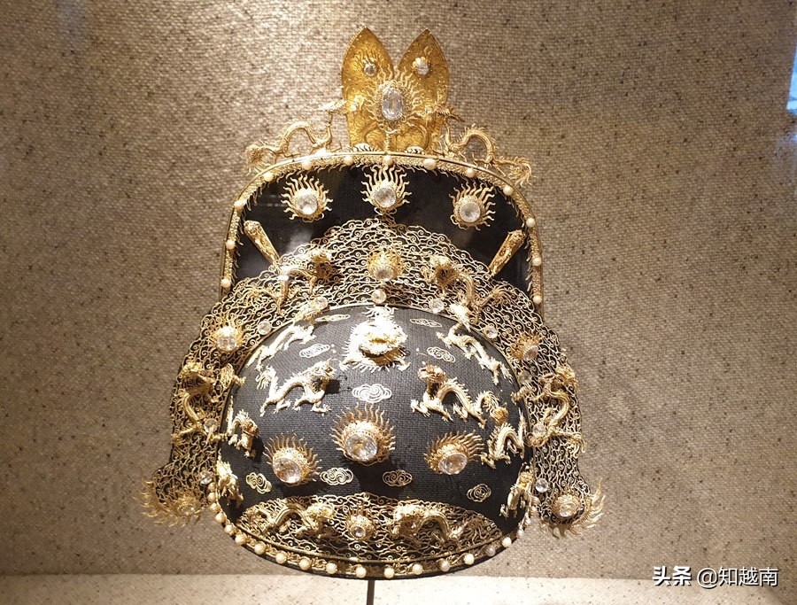 大越帝国“国徽”展览：都是越南历代帝国的图腾，多数都崇拜龙