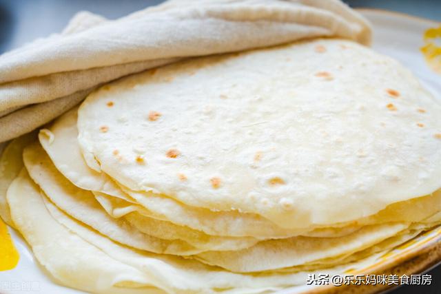 春饼配什么菜好吃又简单（吃春饼少不了这炒合菜）(2)