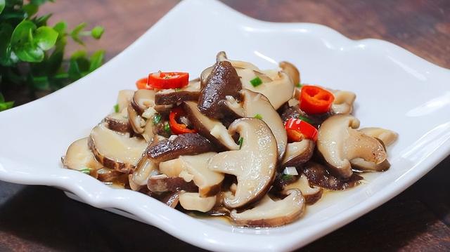 春季家常菜谱大全100款(建议多吃这5样家常菜)(8)