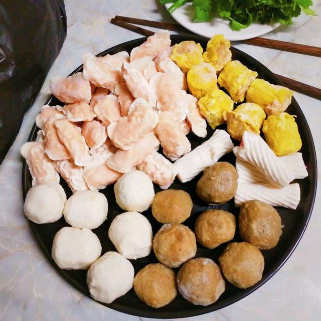 正宗的重庆麻辣火锅配菜有哪些（四川重庆麻辣火锅）(15)