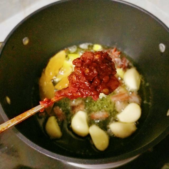 正宗的重庆麻辣火锅配菜有哪些（四川重庆麻辣火锅）(5)