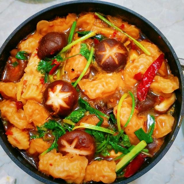 正宗的重庆麻辣火锅配菜有哪些（四川重庆麻辣火锅）(18)