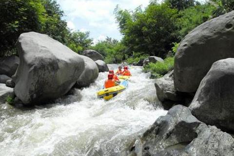3.花溪漂流