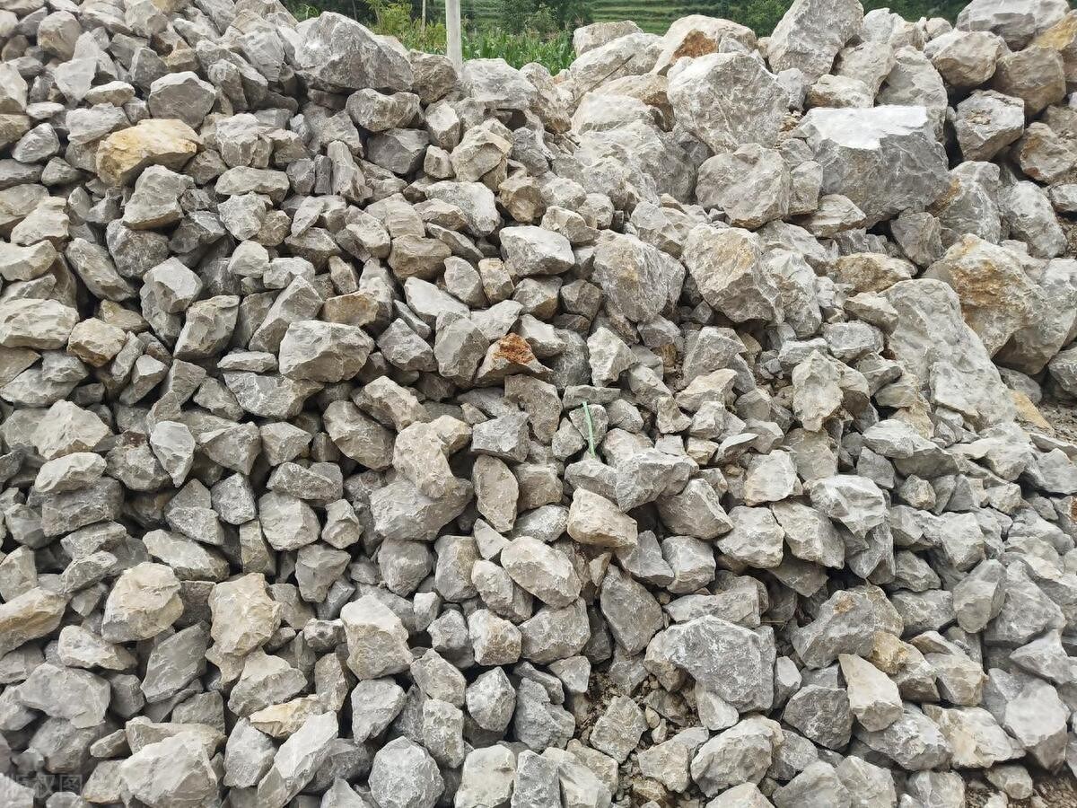 去哪买翡翠原石 购买翡翠原石应该去哪里购买？