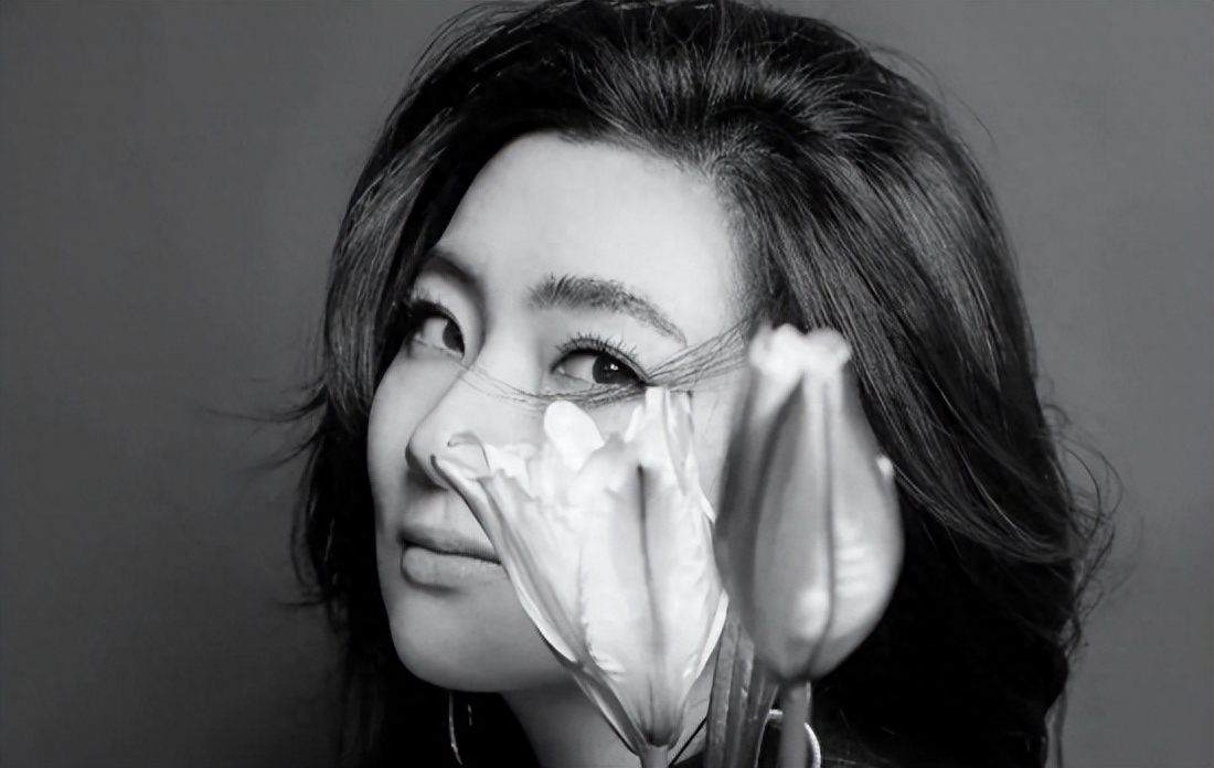 selina烧伤原因(任家萱自曝多年前烧伤事件)-