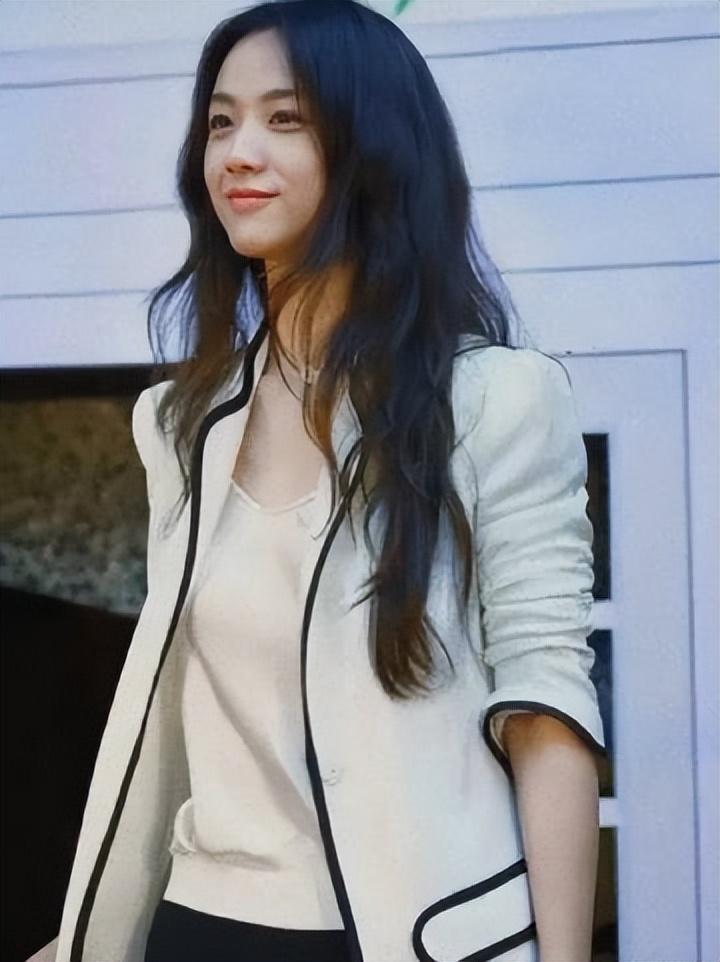 汤唯ai智能人脸替换造梦视频什么梗 汤唯ai换脸被C可以冲的视频实情