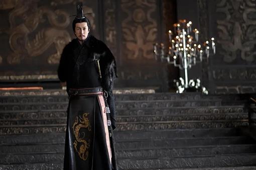 嬴政为什么要杀吕不韦