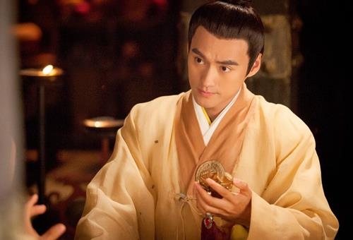 刘秀是如何收服流寇般的十万赤眉军的?