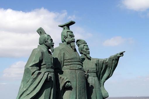 秦始皇为什么要把扶苏派到上郡?