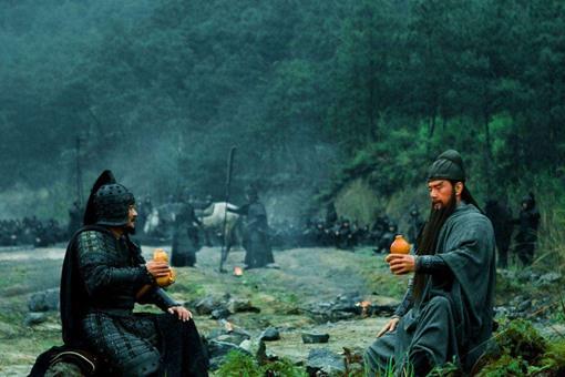 诸葛亮让关羽守华容道一石二鸟 他才是最大赢家