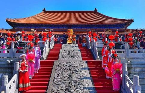 古代上朝为什么只有清朝百官要下跪?