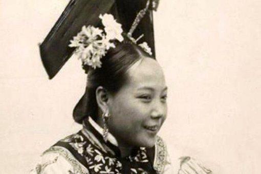 清朝时期的发型是怎么做的?