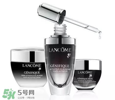 兰蔻大眼精华和雅诗兰黛小棕瓶哪个好？兰蔻大眼精华和小棕瓶对比