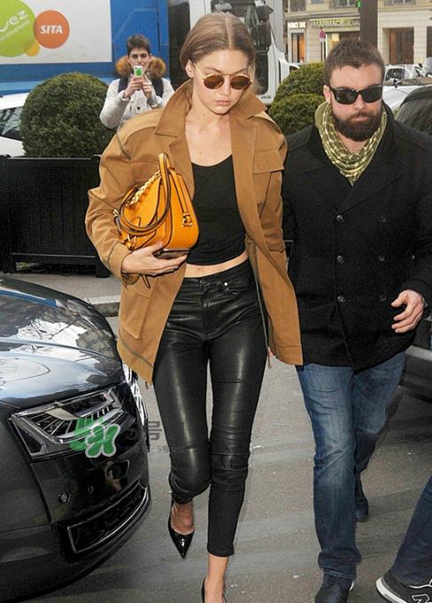 miumiu马鞍包尺寸多大？miumiu马鞍包尺寸有几种？