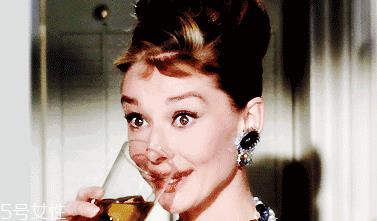 女人过了25岁该怎么保养 这9件事需要注意 女人过了25岁该怎么保养 这9件事需要注意