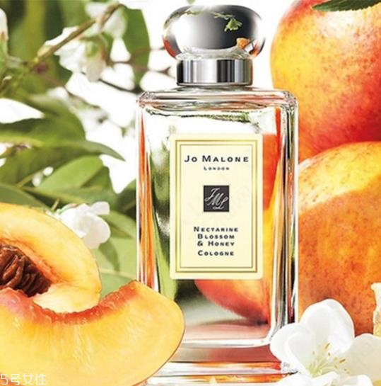 怎么看祖马龙香水真假 祖马龙香水真假鉴别图 怎么看祖马龙香水真假 祖马龙香水真假鉴别图