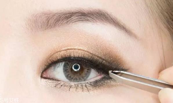 怎么画性感的妆容 性感风的妆容教程 怎么画性感的妆容 性感风的妆容教程