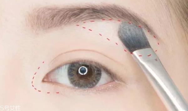 怎么画性感的妆容 性感风的妆容教程 怎么画性感的妆容 性感风的妆容教程