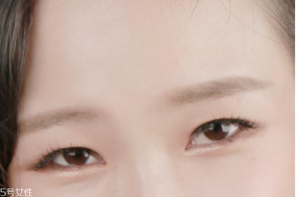 怎么画性感的妆容 性感风的妆容教程 怎么画性感的妆容 性感风的妆容教程