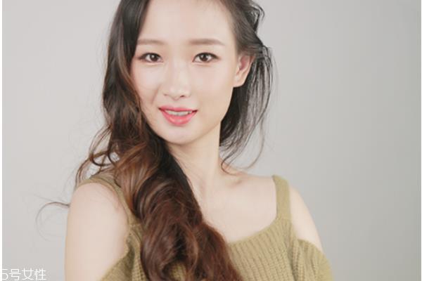 怎么画性感的妆容 性感风的妆容教程 怎么画性感的妆容 性感风的妆容教程