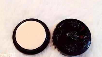 珍珠膏会堵塞毛孔吗 正确使用不会堵塞 珍珠膏会堵塞毛孔吗 正确使用不会堵塞