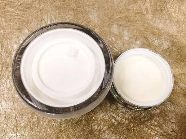 珍珠膏会堵塞毛孔吗 正确使用不会堵塞 珍珠膏会堵塞毛孔吗 正确使用不会堵塞